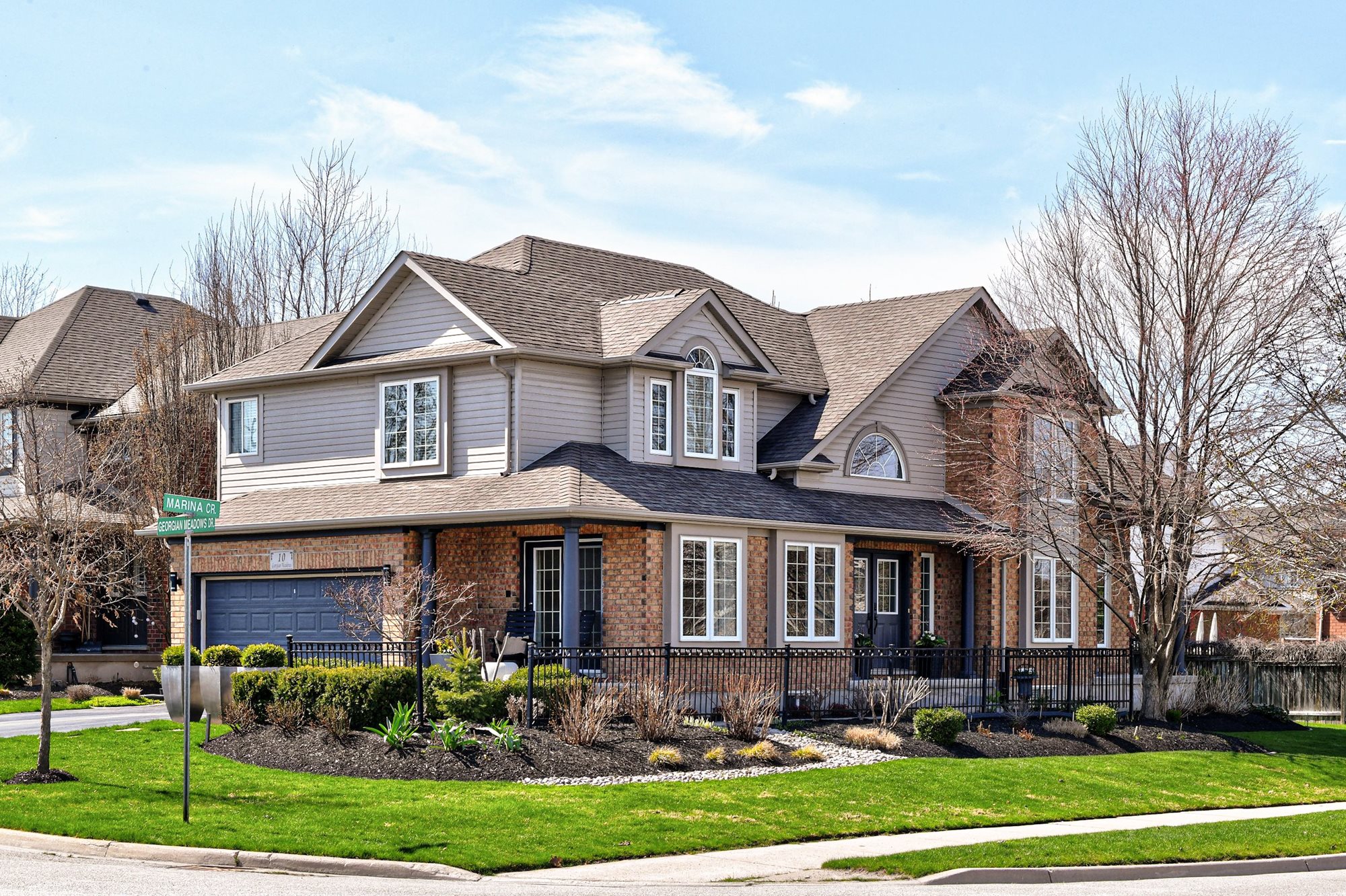 10 Georgian Meadows Dr, Collingwood - $1,149,000