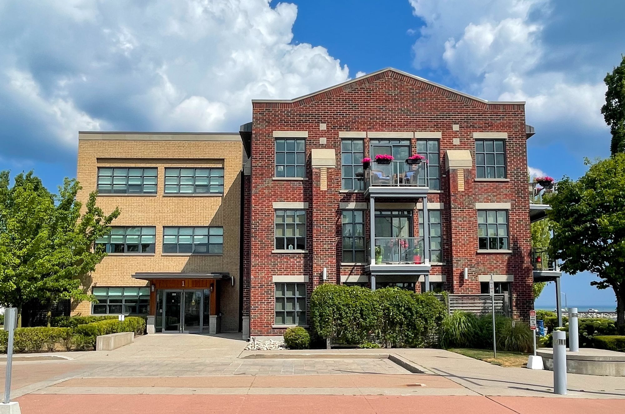 303-1 Shipyard Lane, Collingwood - $849,000