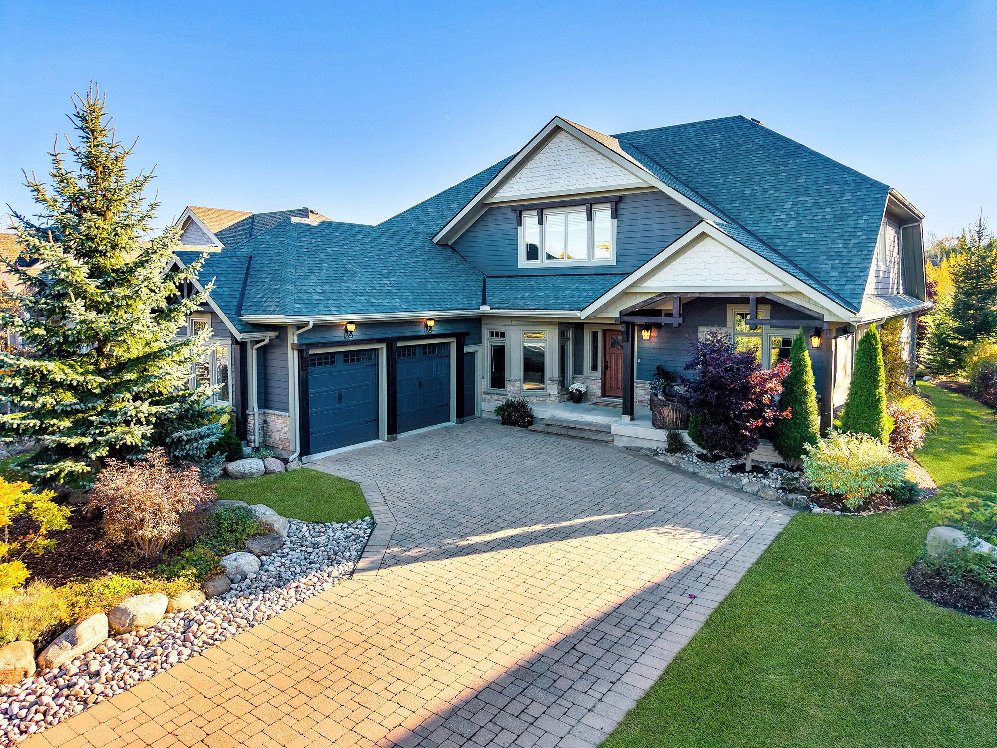 Elegant Lora Bay Retreat — Refined Luxury Meets Four-Season Living!