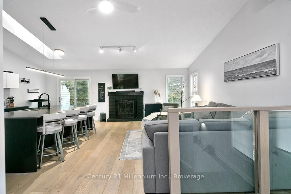 #122-150 Victoria St. Thornbury