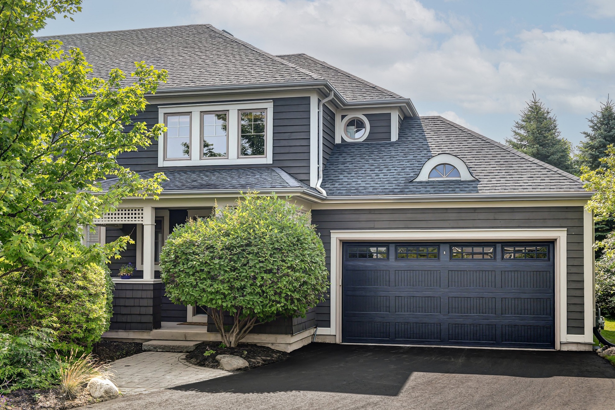 Thornbury - Lora Bay - Prestigious Golf and Waterfront Community