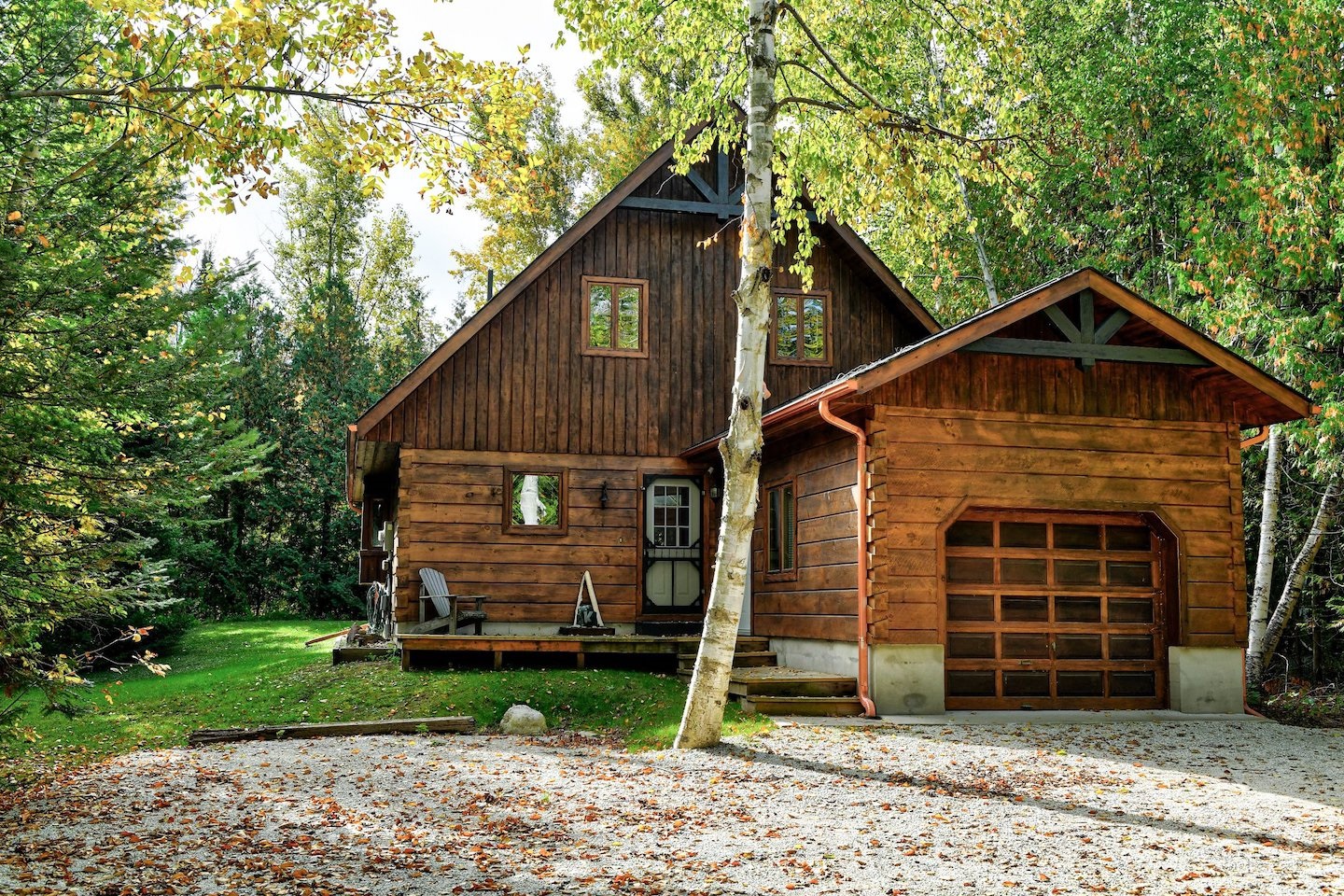 Georgian Peaks - Deeded sandy beach access. Discover your ideal family cabin in the woods!